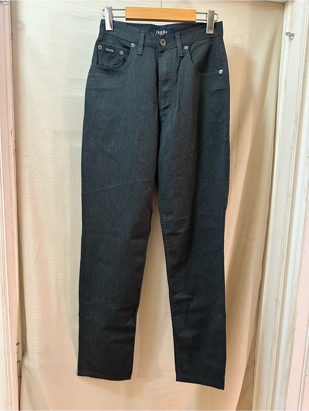 Ikeda Jeans Women’s Straight Leg Dark Wash High Rise Made in Canada NWT Sz 27